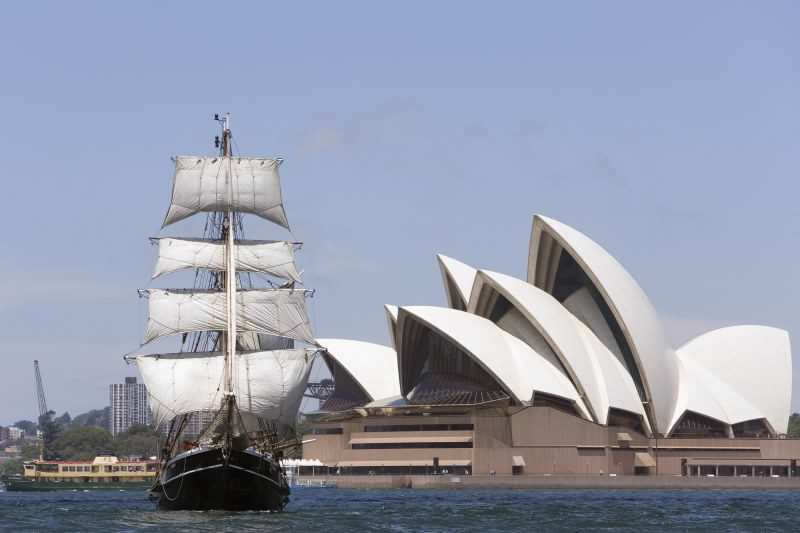 Southern-Swan-taal-ship Ride Australia’s Southeast – 16 November 2026 – 15 Days